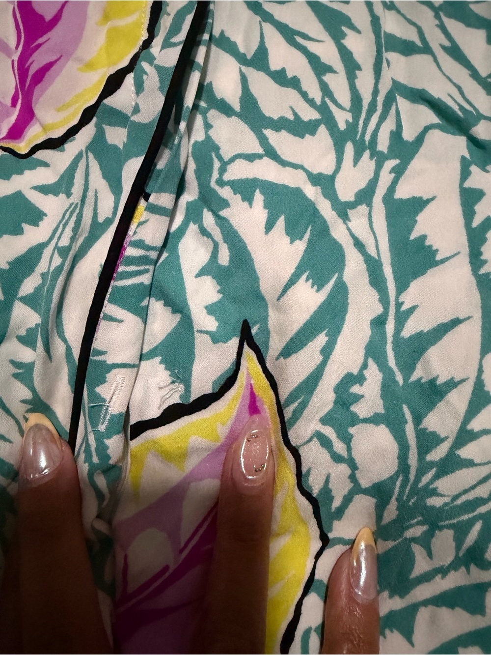 Theory Silk Shirt Dress Size 6 Leaf Print Teal Pink Button Front Missing Button - Picture 4 of 5